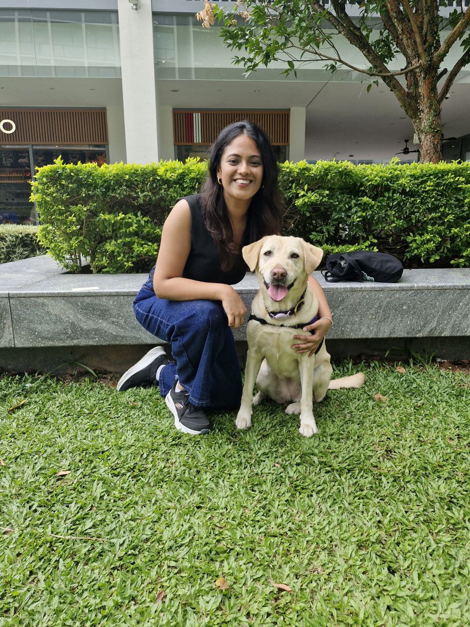 image of Jeslin Kaur with Ambassador Assistance Dog